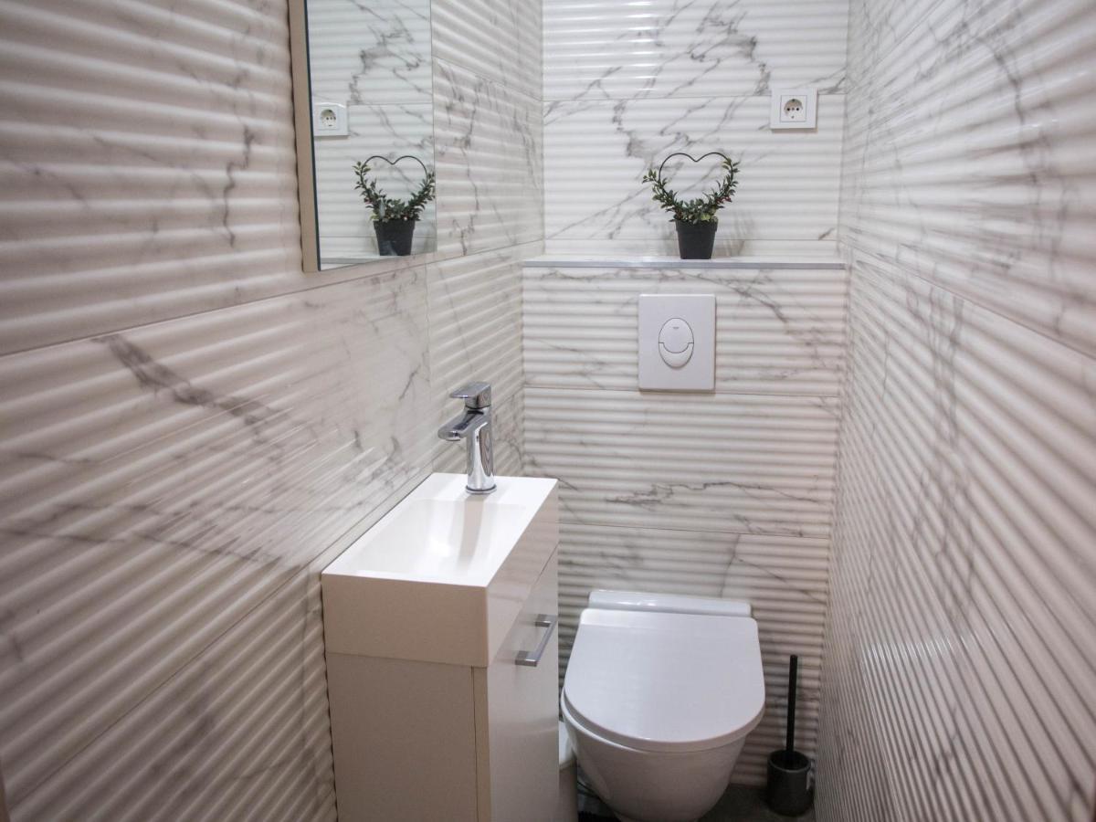 Apartman Adeari ザグレブ エクステリア 写真